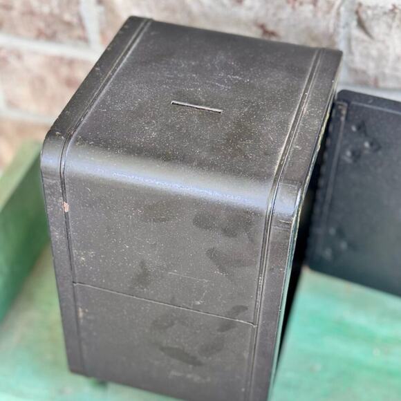 Vault Vibes – Vintage Mosler “Junior” Toy Safe (10” x 7” x 6.5”) - Picture 4 of 5